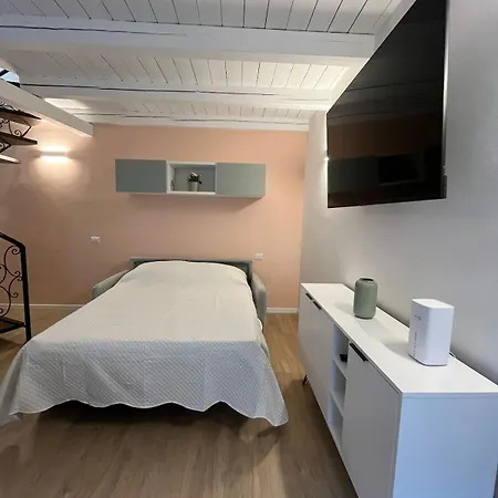 Apartment La Casetta Di San Zeno